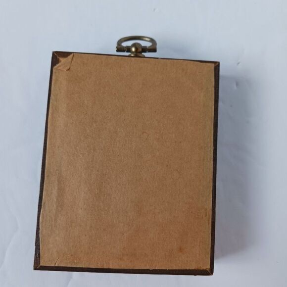 Vintage Crossed Stitches Mini Fall Leaves framed - Picture 2 of 6